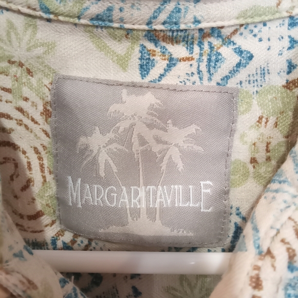 Margaritaville silk linen blend short sleeve button up shirt size M - Picture 4 of 5
